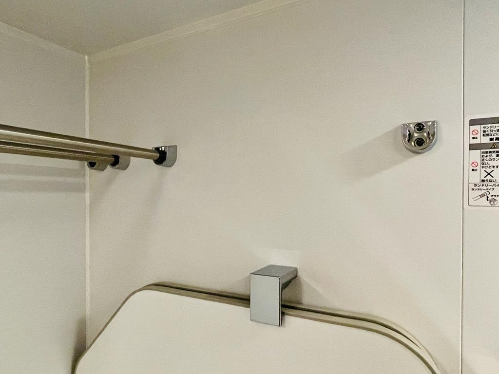 ザ・熊本ガーデンズ 2LDK　バスルーム内の物干し