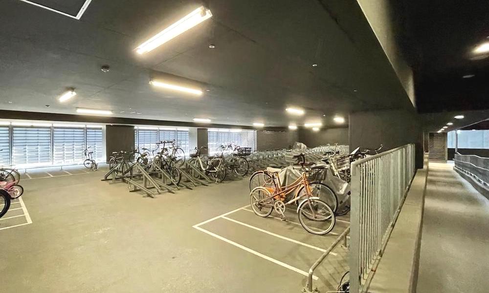 ザ・熊本ガーデンズ 4階駐輪場