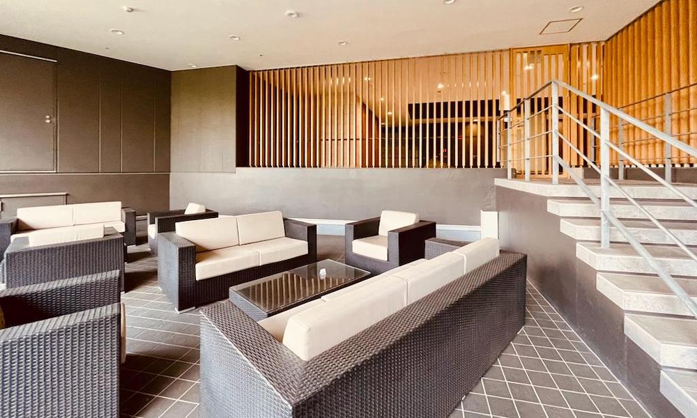 ザ・熊本ガーデンズ 4階 半屋外共用テラス