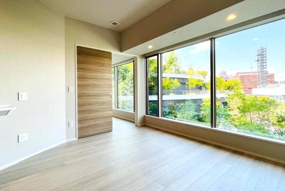 ザ・熊本ガーデンズ 2LDK リビングダイニング